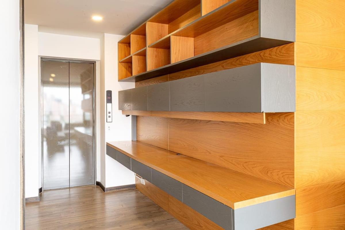 Apartamento Dos Maderos Poblado Medellin 1 month minimum stay